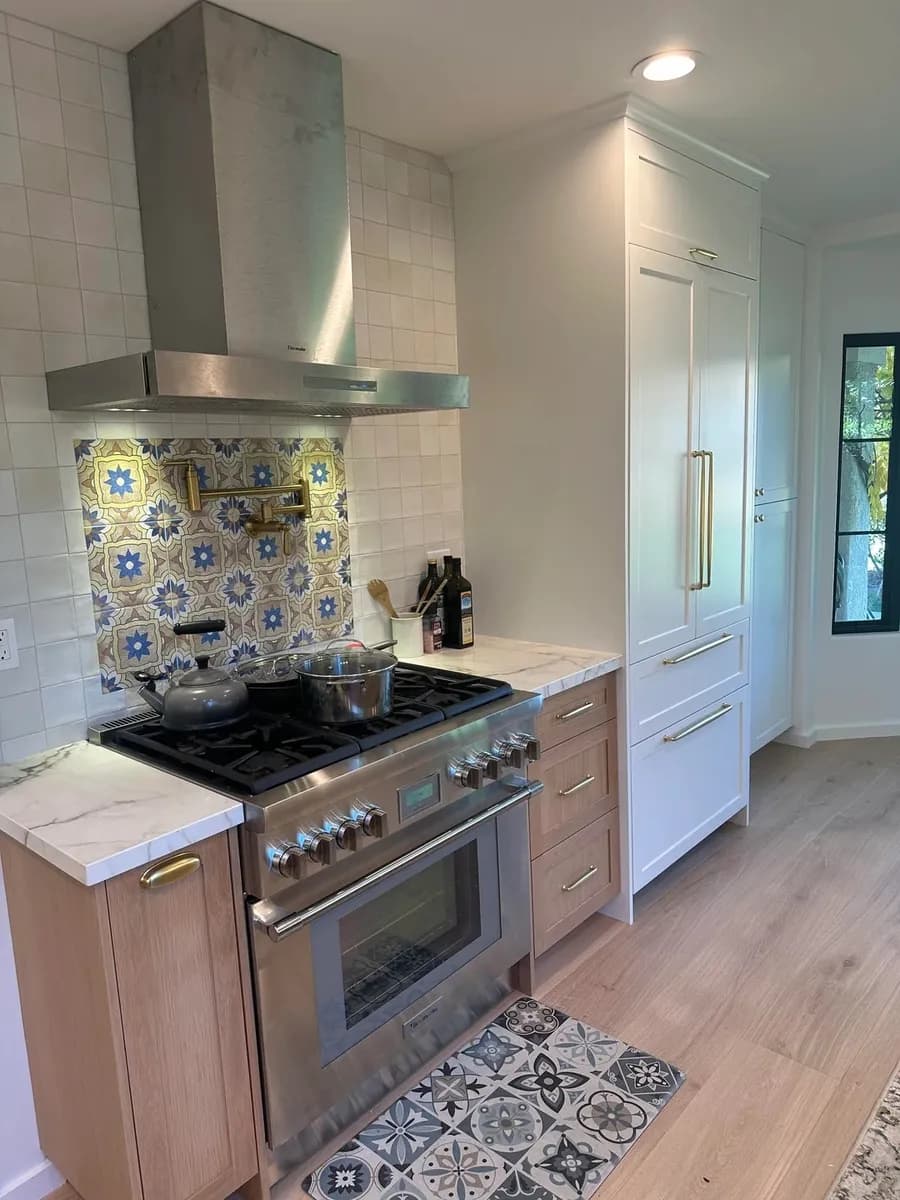 Kitchen range and backsplash after renovation
